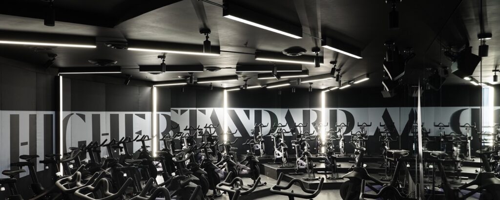 Linear-Surface-Lights-in-Fitness-Center