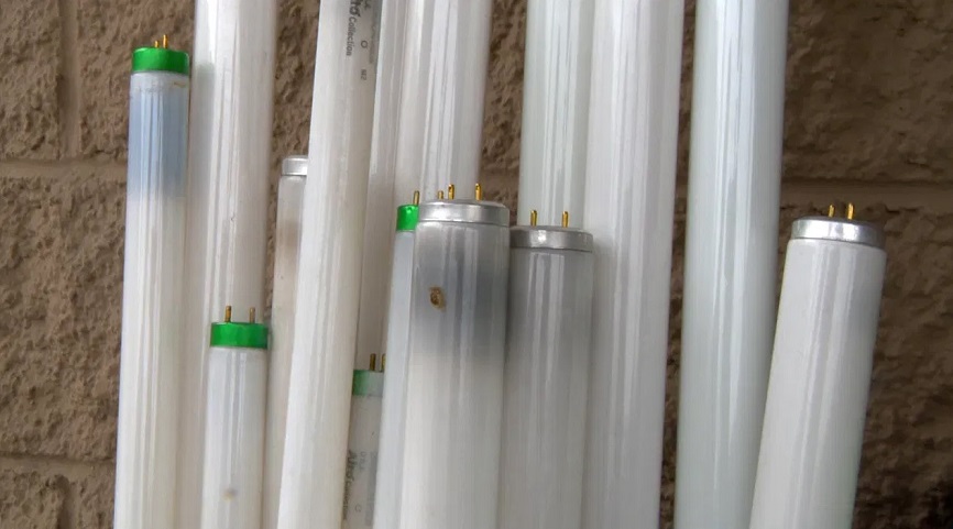 CFLs-Fluorescent-Tubes-Soon-to-be-Phased-Out